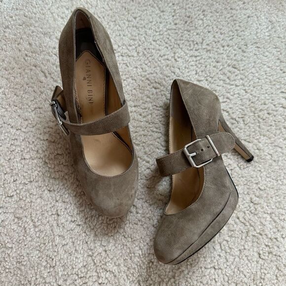 Gianni Bini Green Suede Mary Jane Heels - Picture 3 of 14